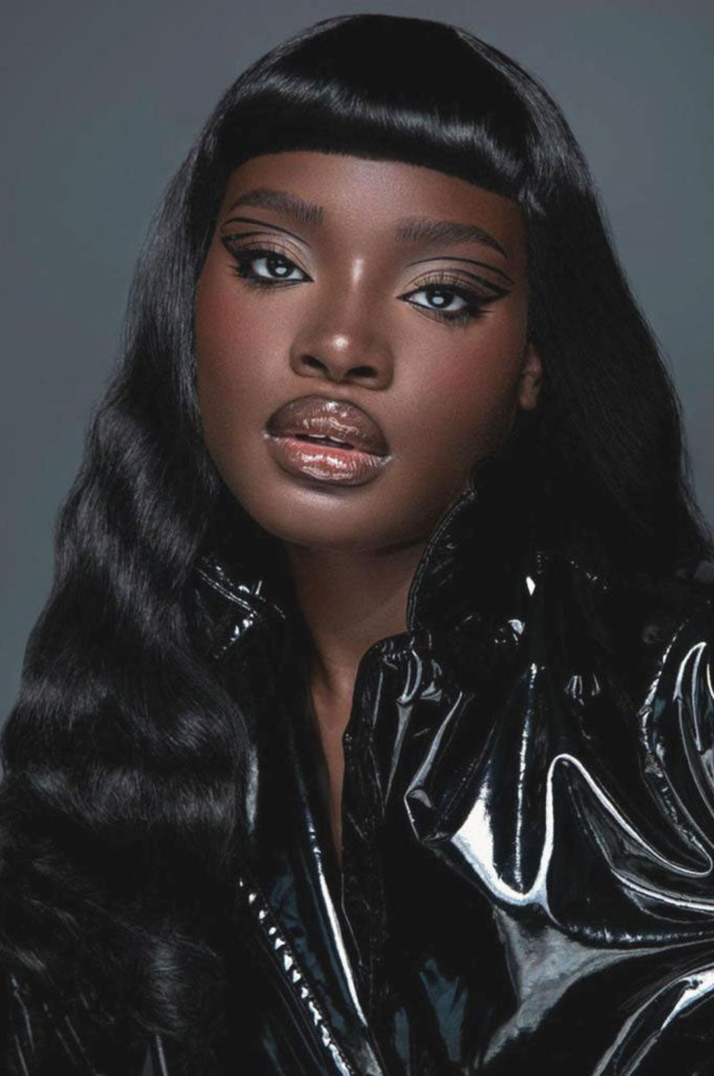 Black 1950s pinup style wig, curled with short fringe: Milena