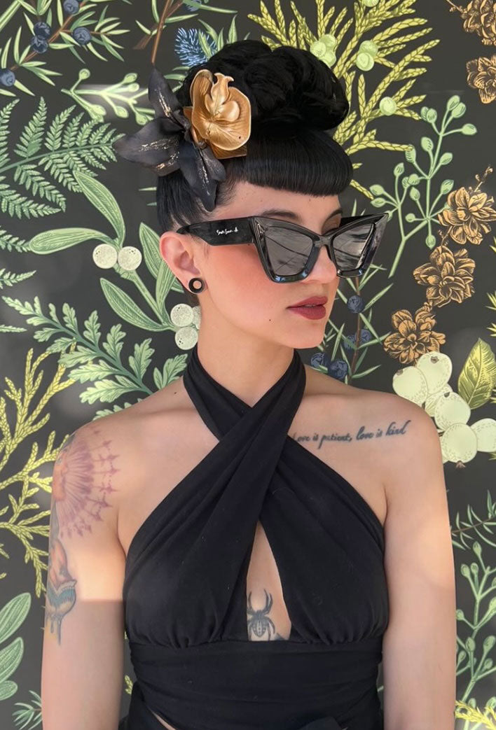Hair poodle clip-in hairpiece bun vintage style 1950s: Lucille black 1B