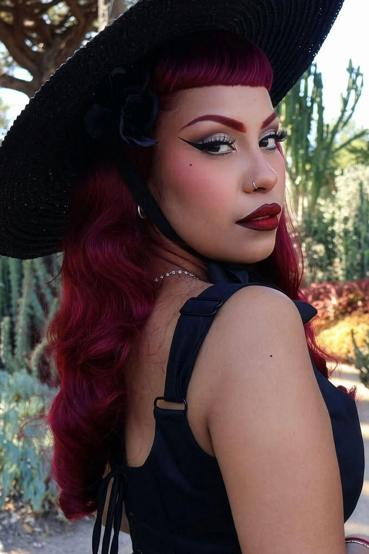 Pinup style half wig hairpiece with beautiful waves: Morgana red 39