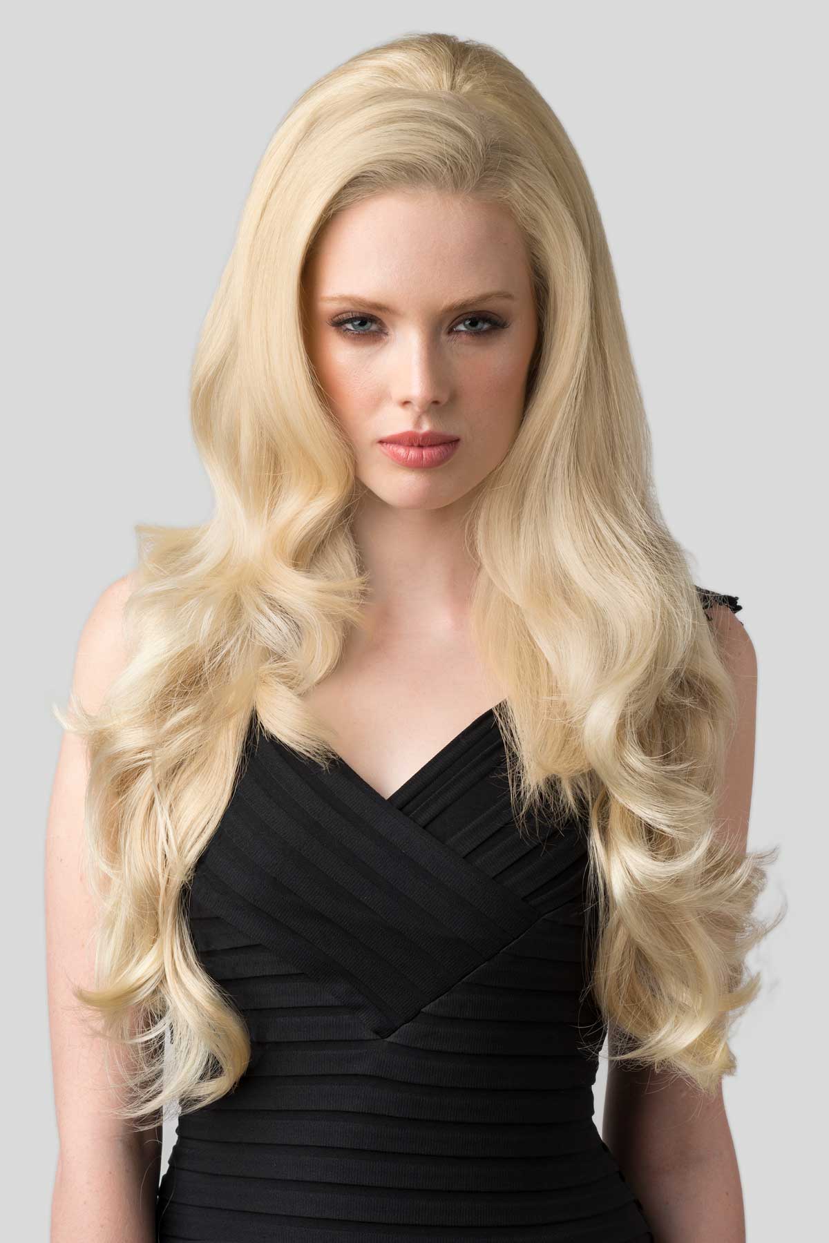 Half wig with volume booster/height booster: Corrine