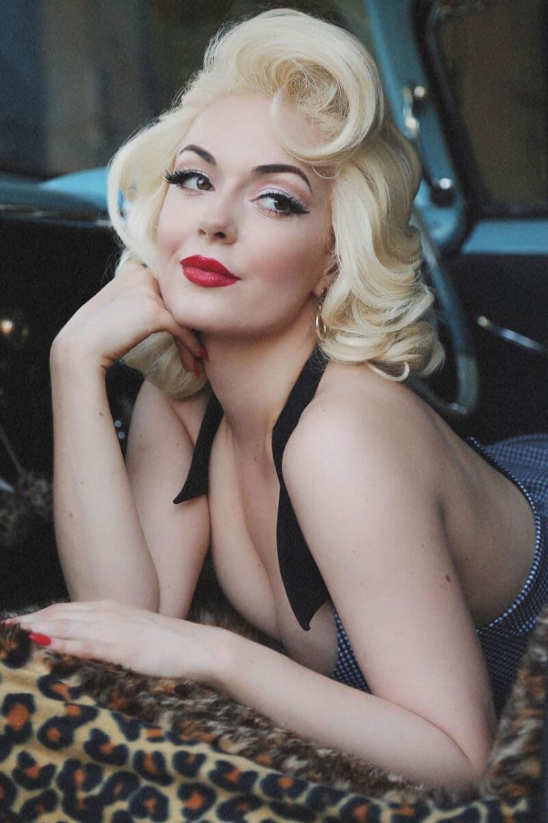 Blonde pinup wig, lace front, vintage style: Marilyn platinum white 1001