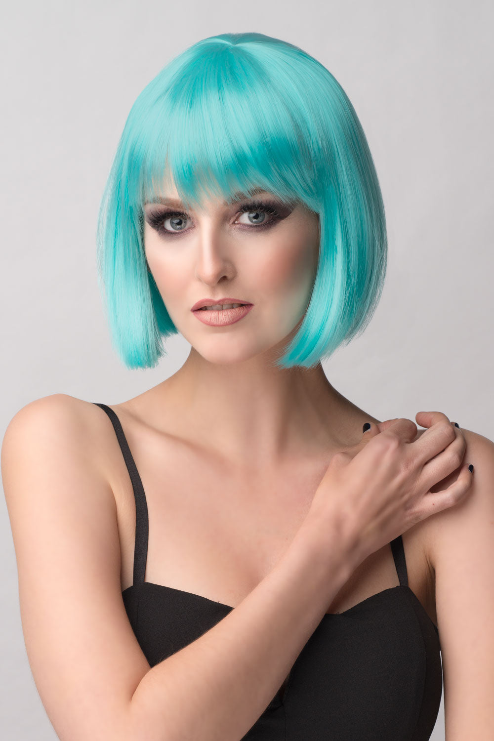 Turquoise bob wig  with full fringe: Iris