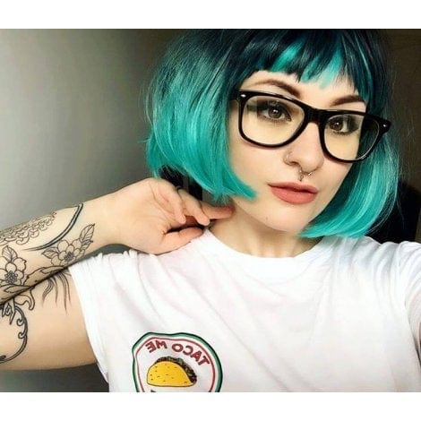 Bob wig, black ombre blending to turquoise blue: Amara