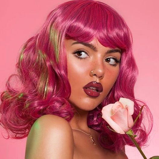 Black and pink pinup wig, curled with a short fringe: Billie AnnabellesWigs